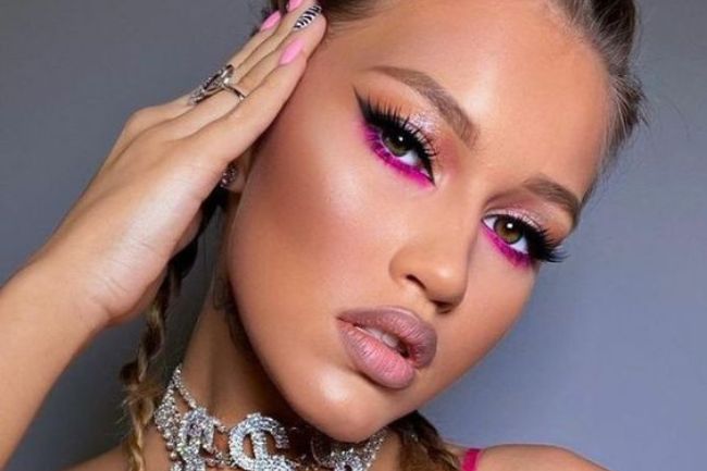 Maquiagem Barbiecore: veja dicas de como fazer uma make com a tendência do  momento - Viva a Vida - R7 Beleza